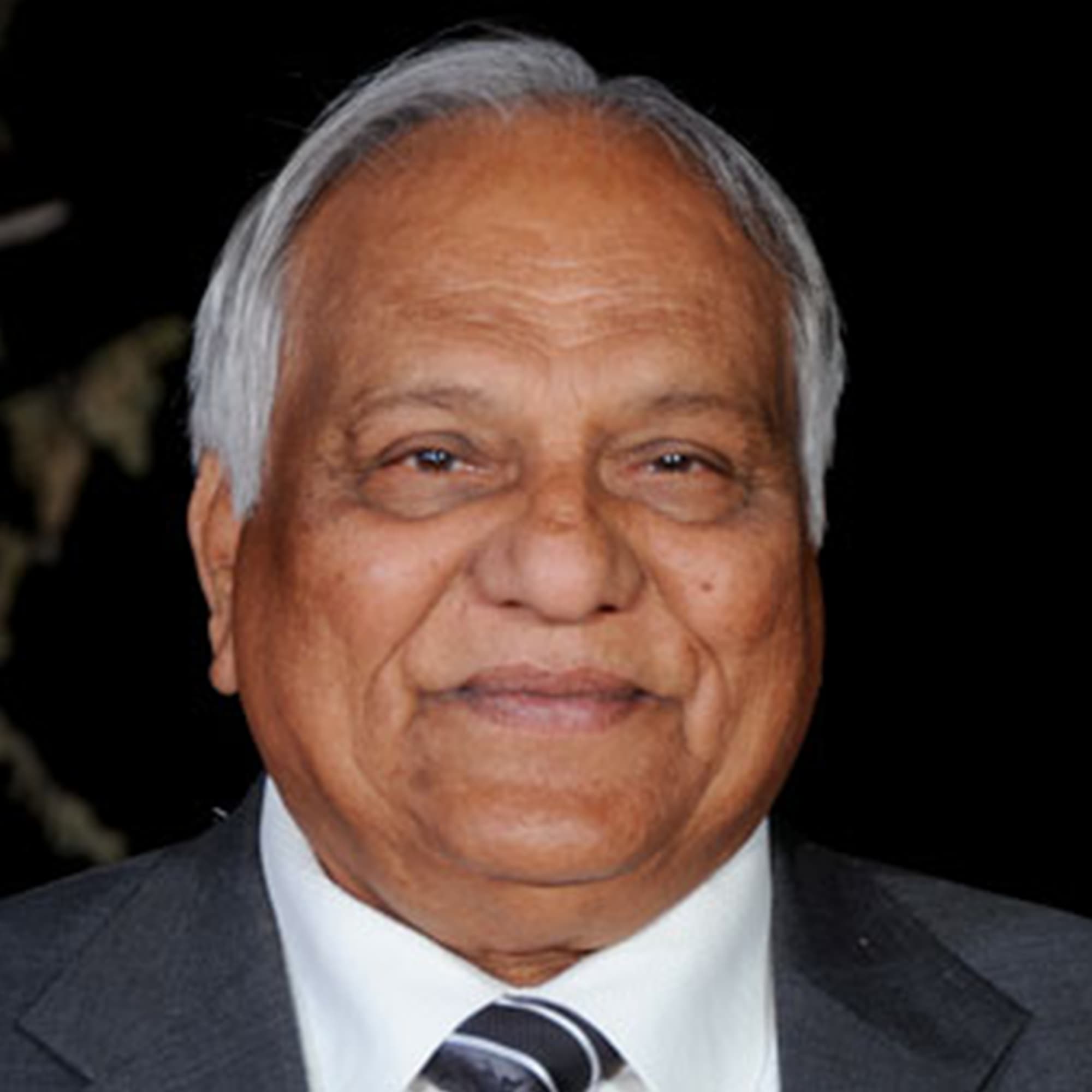 Trilok-Parikh-Chairman 2.jpg